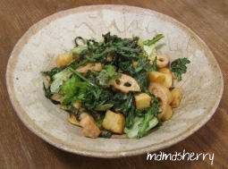 健康レシピの野菜レシピ：春菊と素揚げじゃが芋、蓮根のサラダ